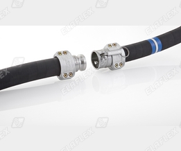 UTS hose assembly with AMKC 32 SS and AVKC 32 SS